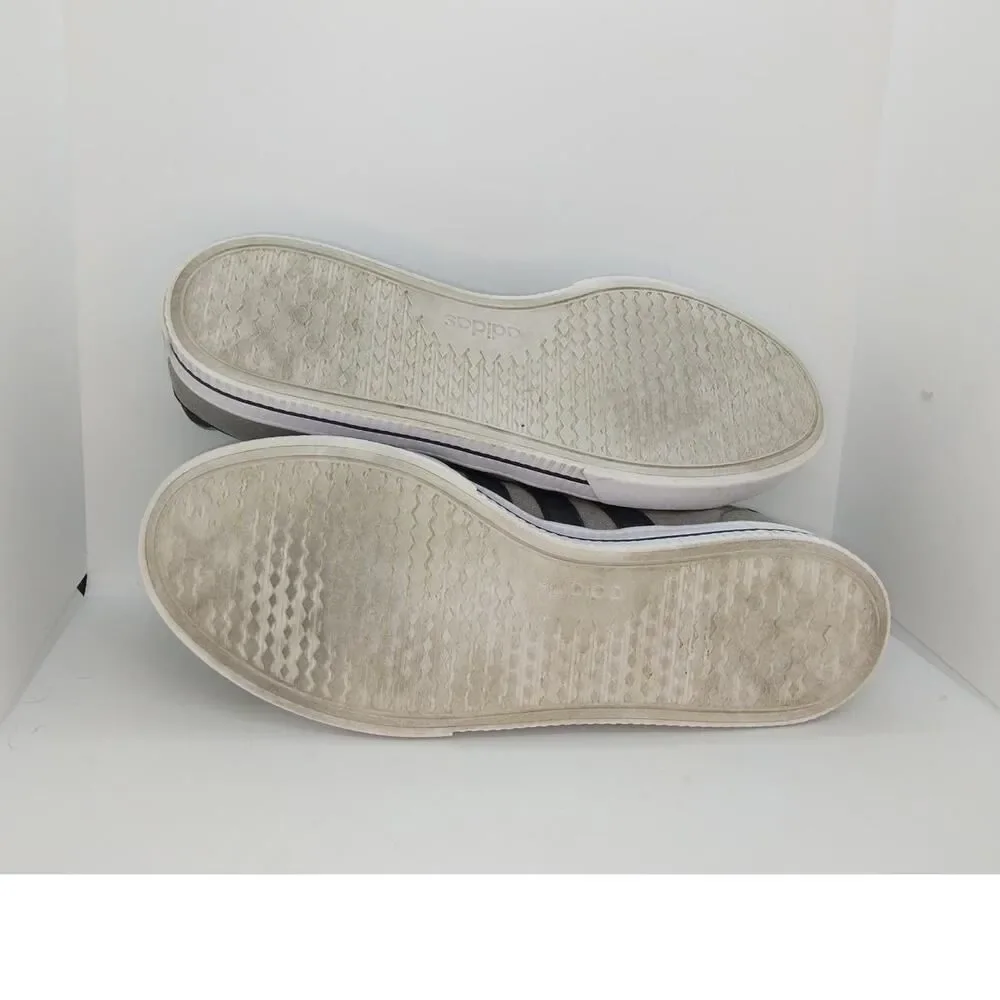 ADIDAS Daily 3.0 Mens Sport Skateboard Gray Sneakers - Size: 11